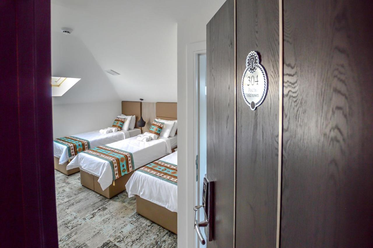 Hotel Heritage Gate Of 3*